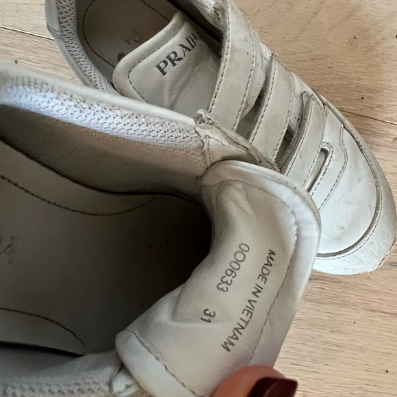 Kids Prada sneakers - Picture 2 of 4